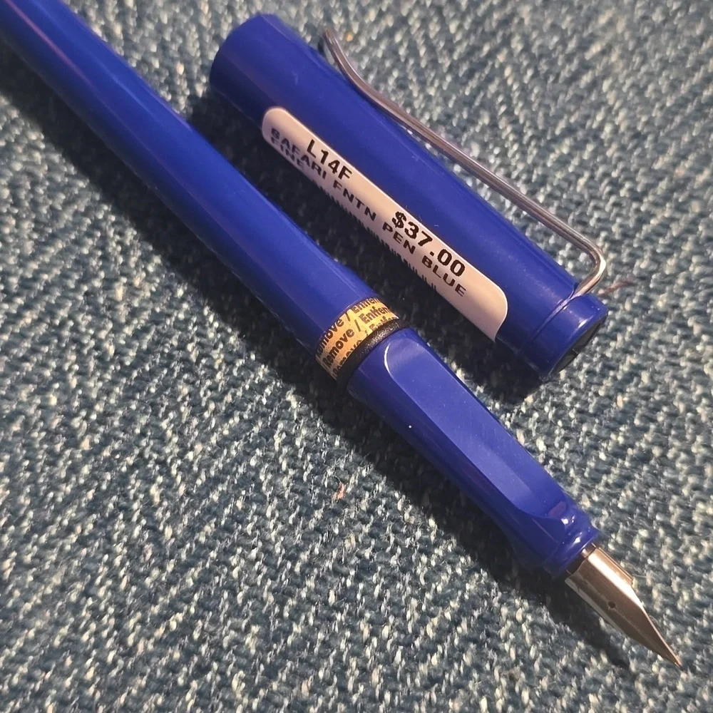 ❤️BUY 10 GET 5 FREE LAMY safari Fountain Pen vista, Color blue